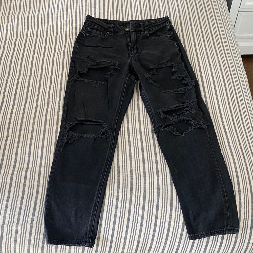 American Eagle Outfitters Women's Black Ripped Skinny Jeans
